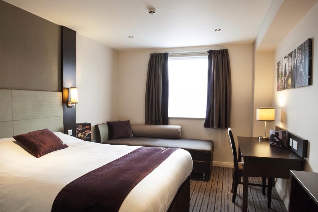 Premier Inn Birmingham City Centre Bridge Street Ngoại thất bức ảnh