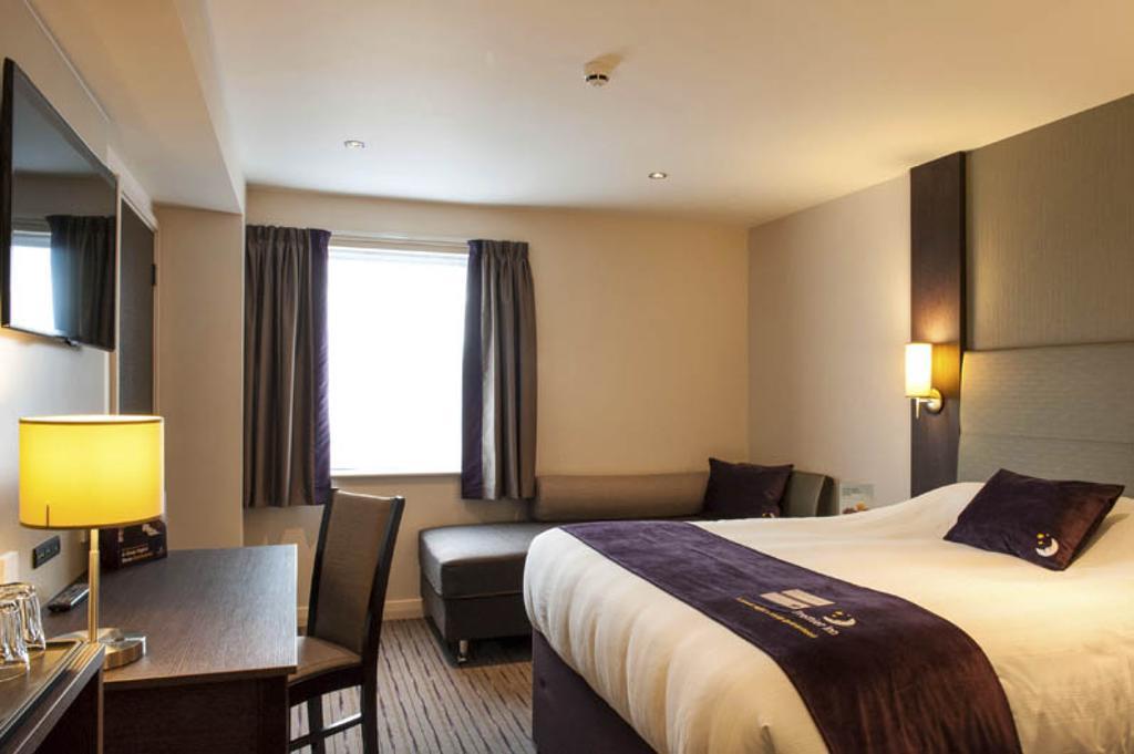 Premier Inn Birmingham City Centre Bridge Street Ngoại thất bức ảnh