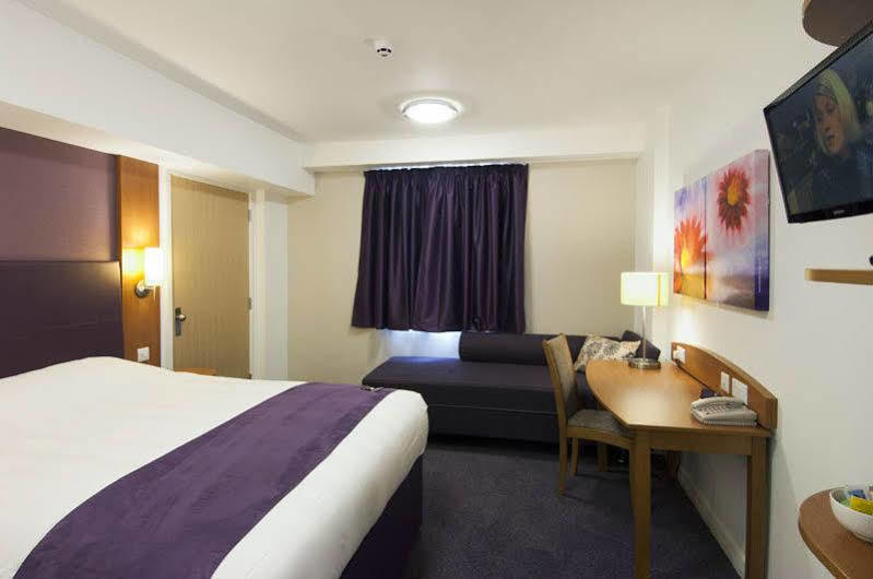 Premier Inn Birmingham City Centre Bridge Street Ngoại thất bức ảnh